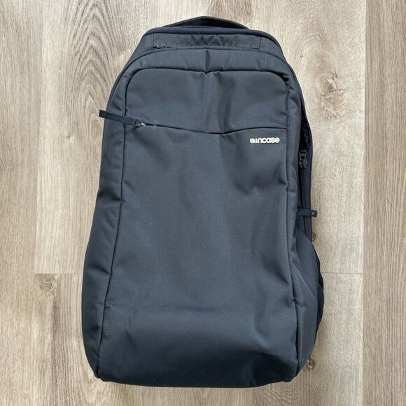 Incase Icon Backpack Navy Blue Full Size Laptop Travel Bag Multiple Compartments - Picture 1 of 8